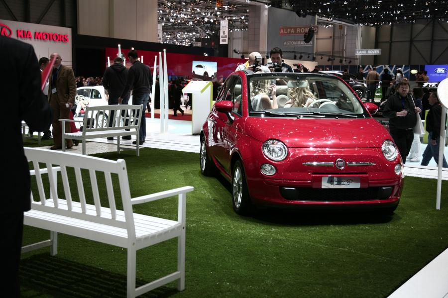 Fiat 500C 2010 года  (фото 11 из 25)
